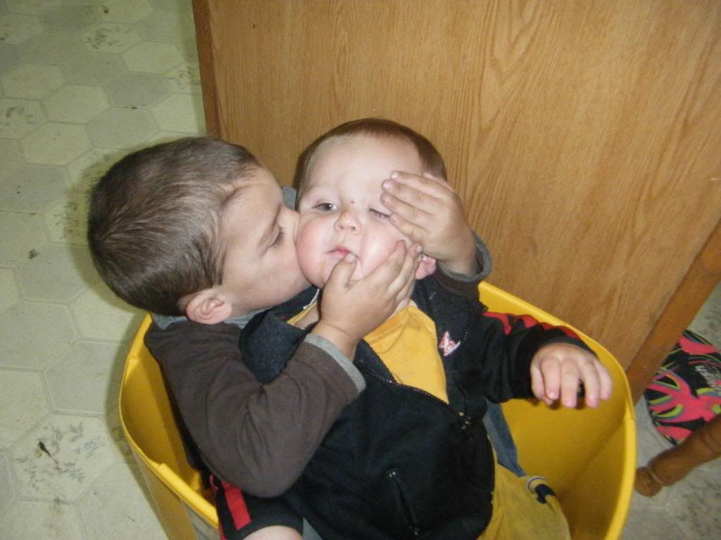 I love you so much! I could just kiss you!! closed - BabyGaga